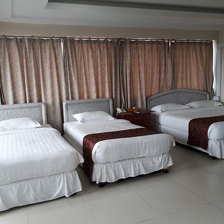 Star Max Hotel Yangon Exterior photo